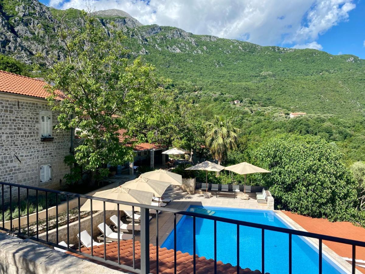Boutique Hotel Malo Selo Herceg Novi Ngoại thất bức ảnh