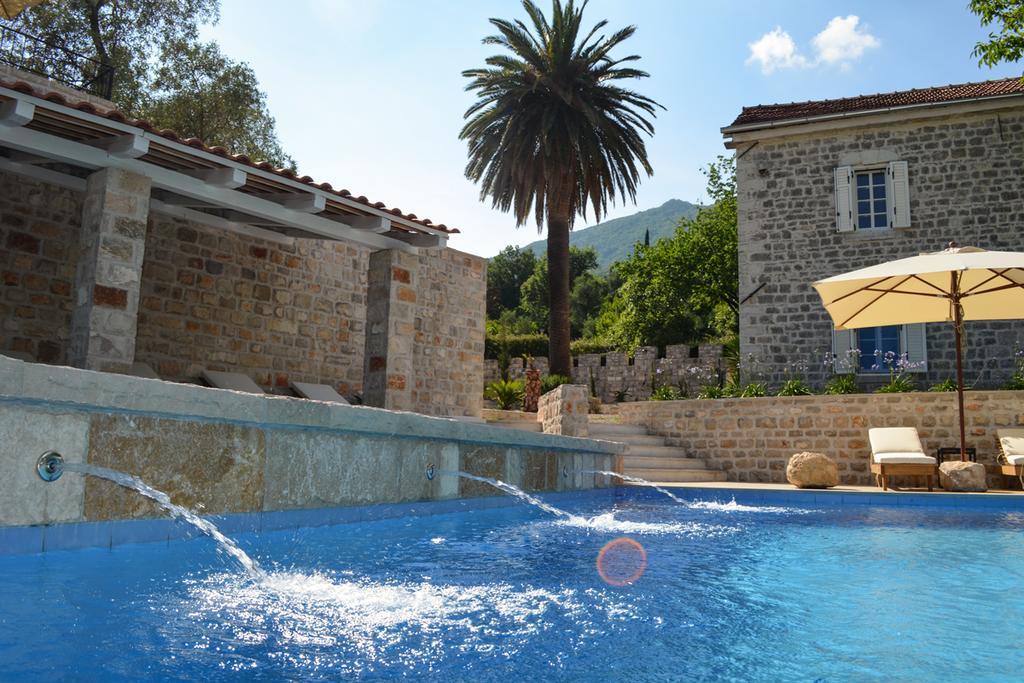 Boutique Hotel Malo Selo Herceg Novi Ngoại thất bức ảnh